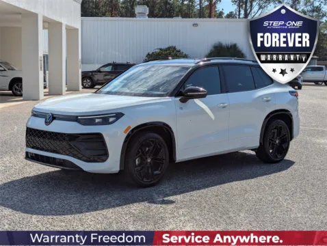 White 2026 Volkswagen Tiguan 2.0T SE R-Line Black for sale in Fort Walton Beach, FL