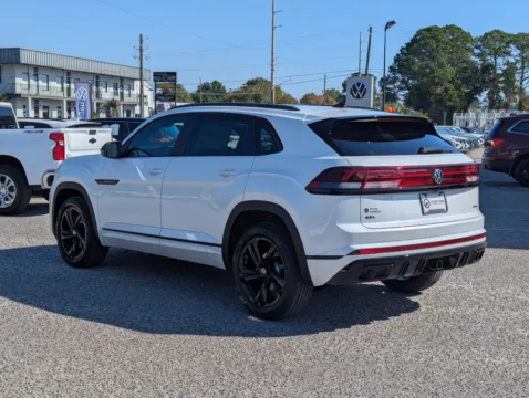More photos of 2026 Volkswagen Atlas Cross Sport 2.0T SEL R-Line Black at Step One Volkswagen Fort Walton Beach, FL