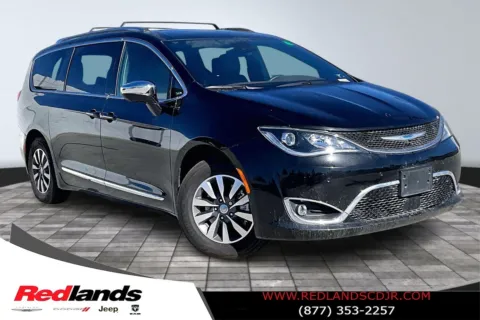 Black 2020 Chrysler Pacifica Hybrid Limited for sale in Redlands, CA