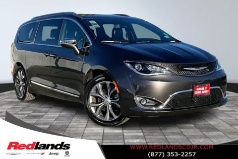Gray 2020 Chrysler Pacifica Limited for sale in Redlands, CA