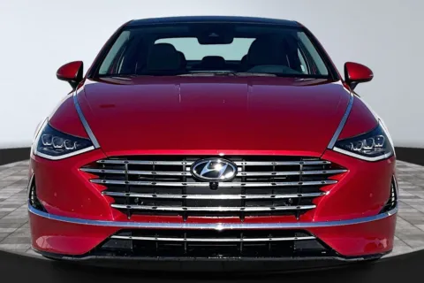 More photos of 2022 Hyundai Sonata Hybrid Limited at Redlands CDJR, CA