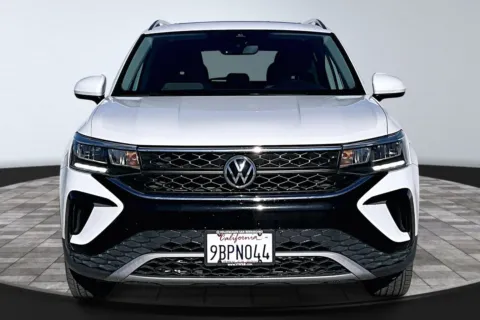 More photos of 2022 Volkswagen Taos 1.5T SE at Redlands CDJR, CA