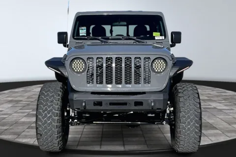 More photos of 2020 Jeep Gladiator Sport at Redlands CDJR, CA