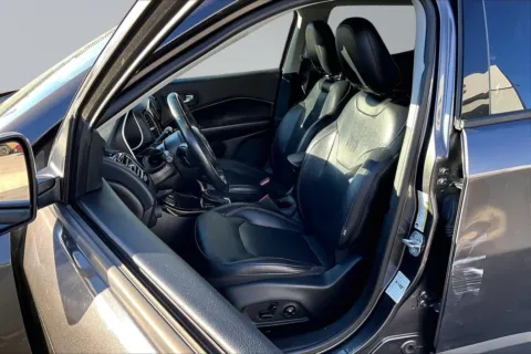 Another view of 2019 Jeep Compass Limited for sale in Redlands, CA at Redlands CDJR