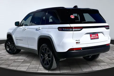 More photos of 2025 Jeep Grand Cherokee Limited at Redlands CDJR, CA