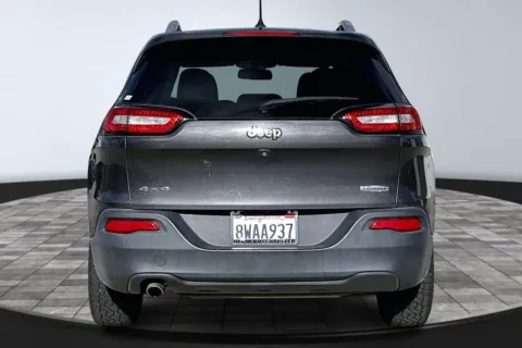 More photos of 2015 Jeep Cherokee Latitude at Redlands CDJR, CA