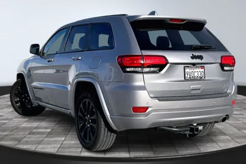 Another view of 2019 Jeep Grand Cherokee Altitude for sale in Redlands, CA at Redlands CDJR