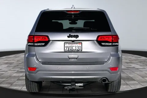 More photos of 2019 Jeep Grand Cherokee Altitude at Redlands CDJR, CA