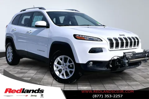 White 2017 Jeep Cherokee Latitude for sale in Redlands, CA