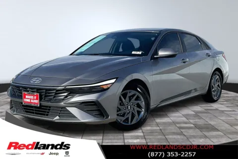 Gray 2024 Hyundai Elantra SEL for sale in Redlands, CA