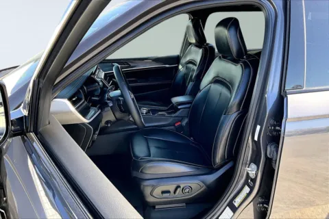 Photos of 2024 Jeep Grand Cherokee L Limited for sale in Redlands, CA at Redlands CDJR