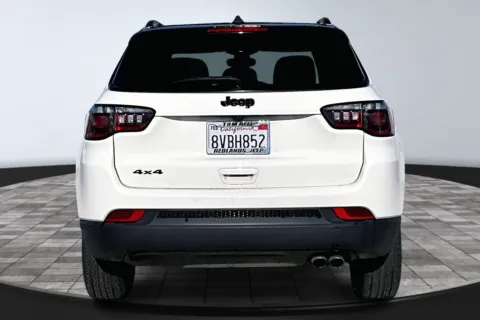 More photos of 2021 Jeep Compass Altitude at Redlands CDJR, CA