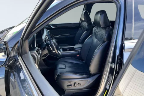 Another view of 2020 Hyundai Palisade Limited for sale in Redlands, CA at Redlands CDJR