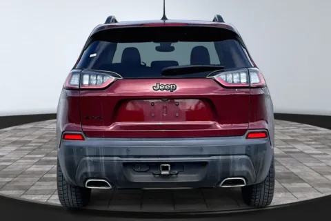 More photos of 2019 Jeep Cherokee Altitude at Redlands CDJR, CA