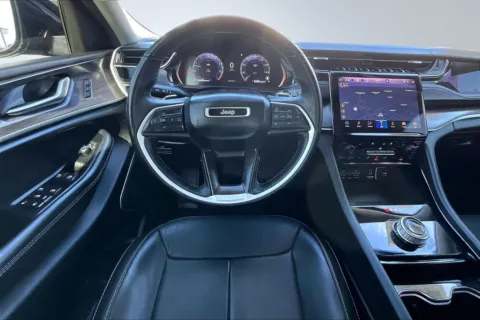 More photos of 2022 Jeep Grand Cherokee Limited at Redlands CDJR, CA