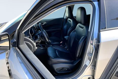 Another view of 2021 Jeep Compass Limited for sale in Redlands, CA at Redlands CDJR