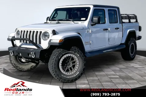 White 2020 Jeep Gladiator Overland for sale in Redlands, CA