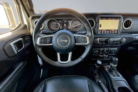 More photos of 2020 Jeep Gladiator Overland at Redlands CDJR, CA