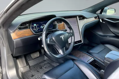 More photos of 2018 Tesla Model S P100D at Redlands CDJR, CA