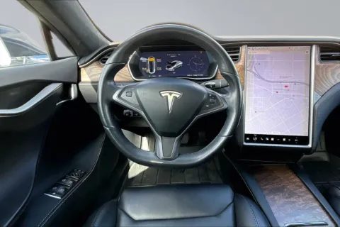 More photos of 2018 Tesla Model S P100D at Redlands CDJR, CA