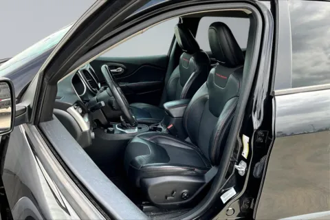 Another view of 2016 Jeep Cherokee Trailhawk for sale in Redlands, CA at Redlands CDJR