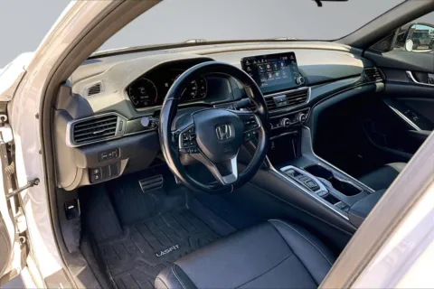 More photos of 2020 Honda Accord Sport 2.0T at Redlands CDJR, CA