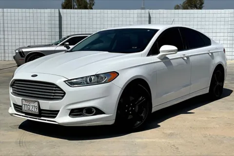 Photos of 2016 Ford Fusion SE for sale in Redlands, CA at Redlands CDJR