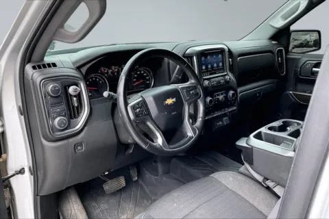 More photos of 2020 Chevrolet Silverado 1500 LT at Redlands CDJR, CA