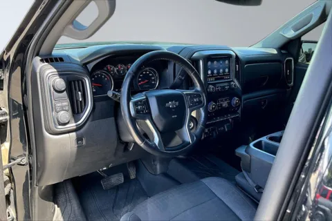 More photos of 2020 Chevrolet Silverado 1500 RST at Redlands CDJR, CA