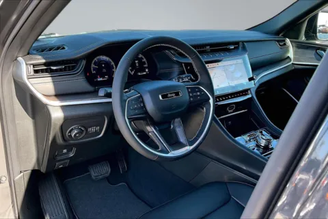 More photos of 2026 Jeep Grand Cherokee Limited at Redlands CDJR, CA