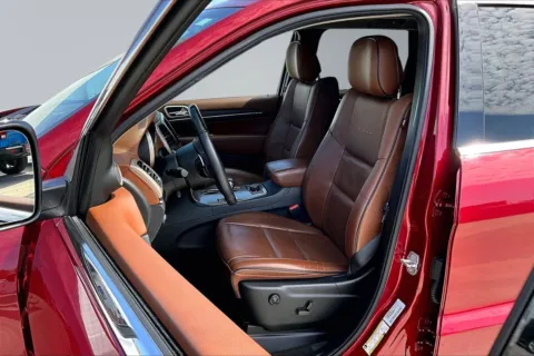 Another view of 2015 Jeep Grand Cherokee Summit for sale in Redlands, CA at Redlands CDJR