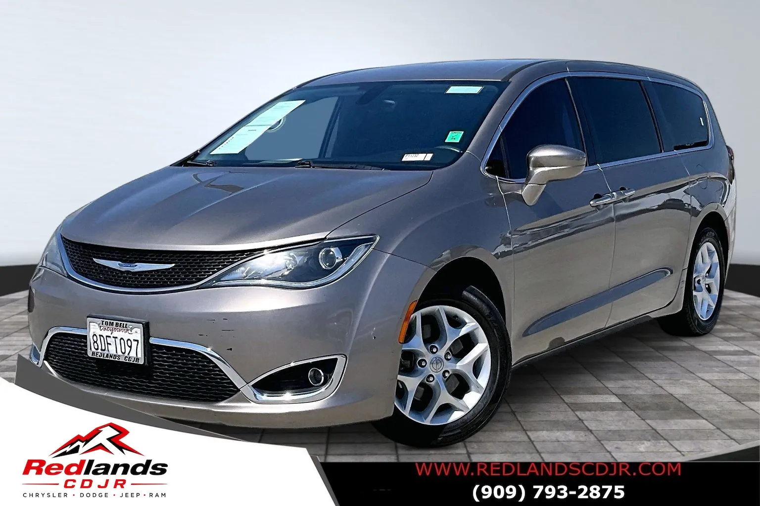 Used 2018 Chrysler Pacifica Touring Plus with VIN 2C4RC1FG4JR173973 for sale in Redlands, CA