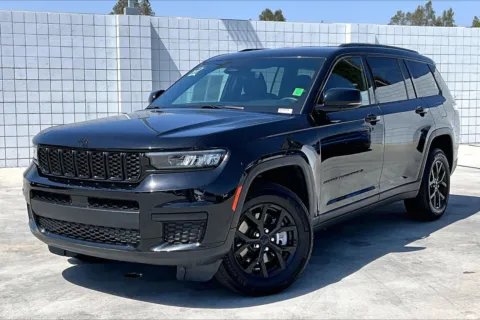 Photos of 2024 Jeep Grand Cherokee L Altitude for sale in Redlands, CA at Redlands CDJR