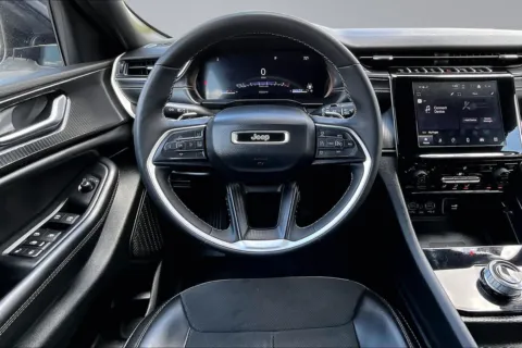 More photos of 2024 Jeep Grand Cherokee Altitude at Redlands CDJR, CA