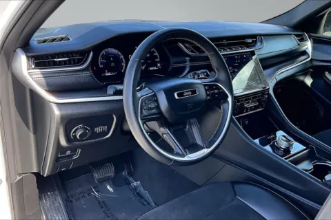 More photos of 2024 Jeep Grand Cherokee Altitude at Redlands CDJR, CA