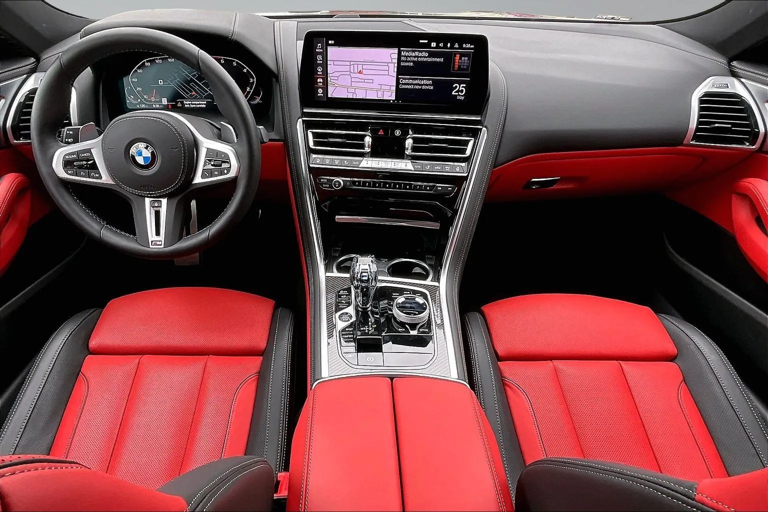 2026 BMW 8 Series M850i - Photo 9