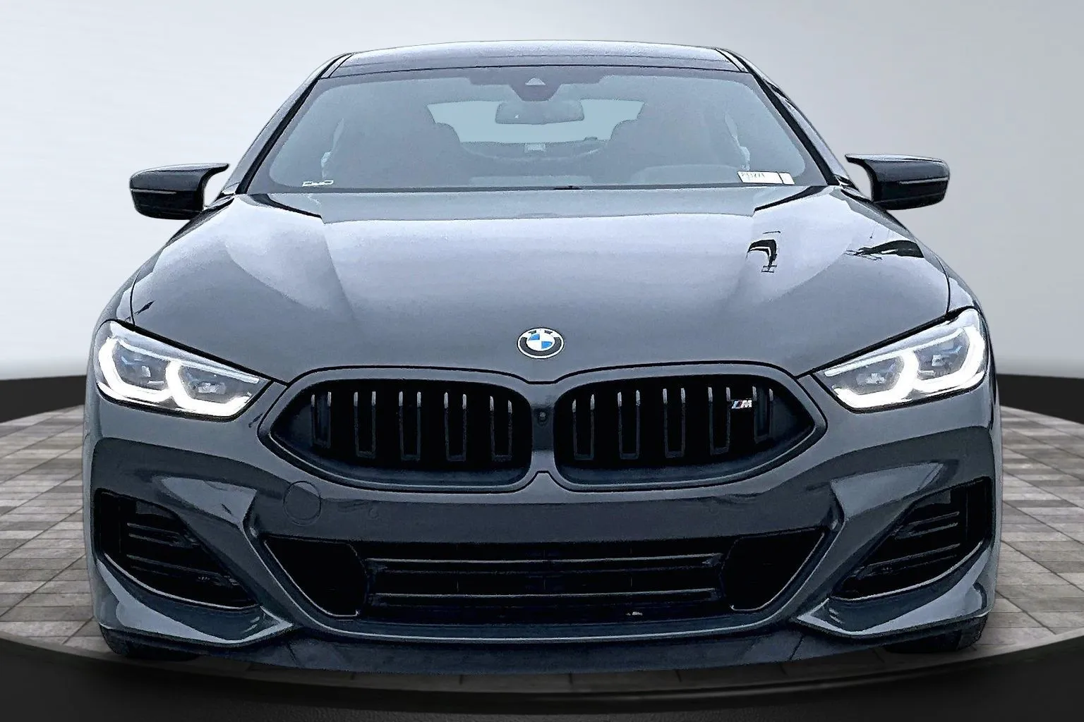 2026 BMW 8 Series M850i - Photo 27