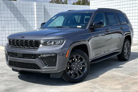 Photos of 2026 Jeep Grand Cherokee L Limited for sale in Redlands, CA at Redlands CDJR