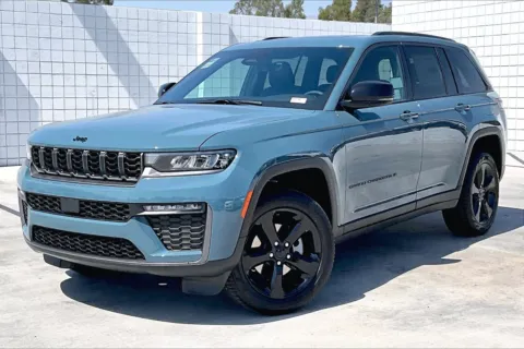 Photos of 2026 Jeep Grand Cherokee Limited for sale in Redlands, CA at Redlands CDJR