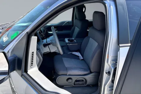 Another view of 2006 Ford F-150 XLT for sale in Redlands, CA at Redlands CDJR