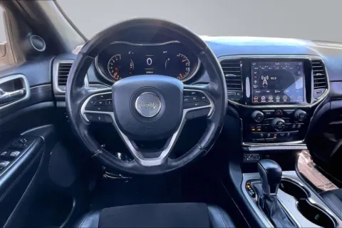 More photos of 2020 Jeep Grand Cherokee Altitude at Redlands CDJR, CA