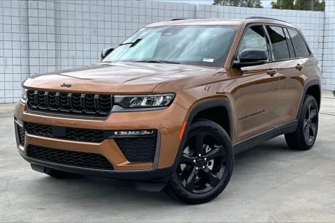 Photos of 2026 Jeep Grand Cherokee Limited for sale in Redlands, CA at Redlands CDJR
