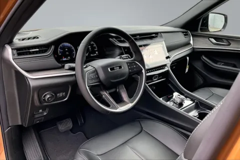 More photos of 2026 Jeep Grand Cherokee Limited at Redlands CDJR, CA
