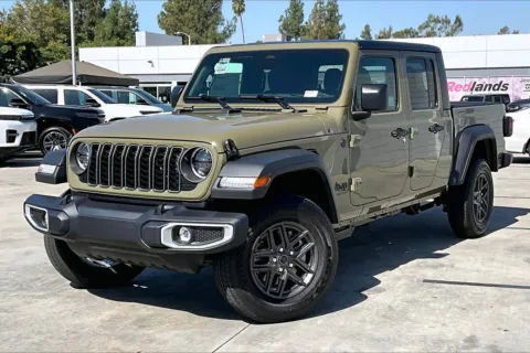 Photos of 2026 Jeep Gladiator Sport S for sale in Redlands, CA at Redlands CDJR