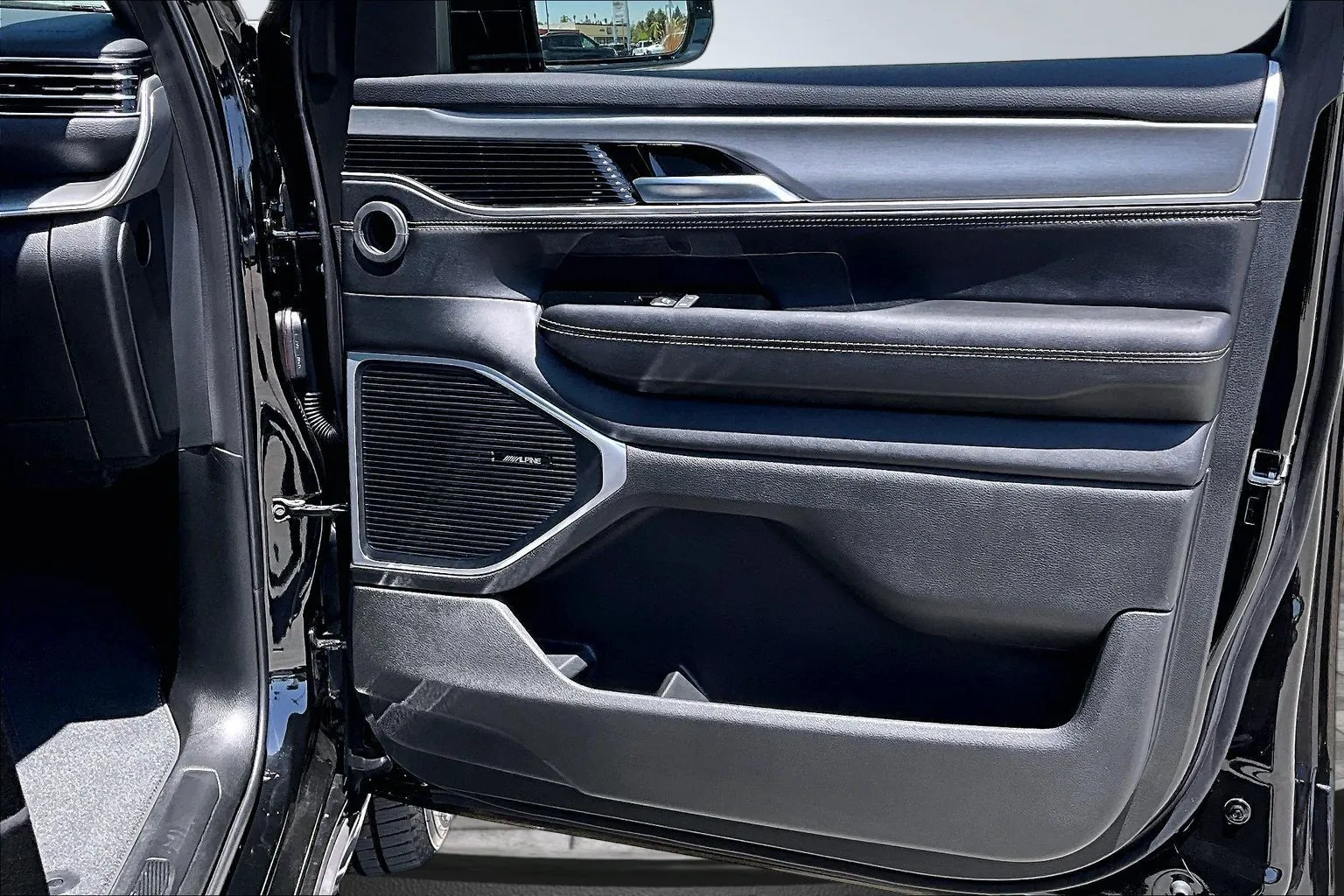 2026 Jeep Grand Wagoneer L Base - Photo 15