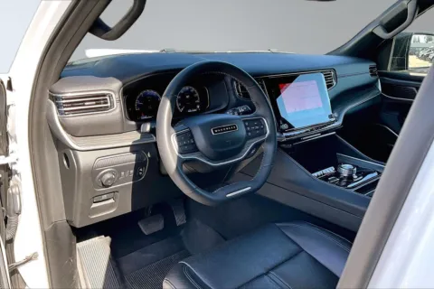 More photos of 2024 Jeep Wagoneer L Series II at Redlands CDJR, CA