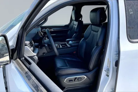 Another view of 2024 Jeep Wagoneer L Series II for sale in Redlands, CA at Redlands CDJR