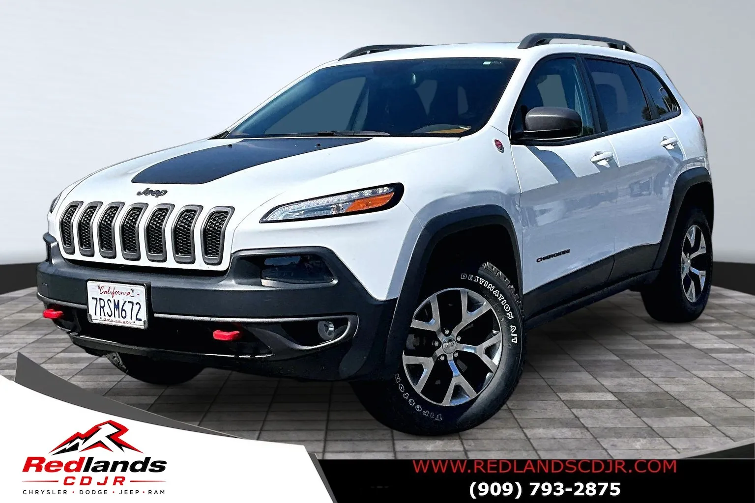 Used 2016 Jeep Cherokee Trailhawk with VIN 1C4PJMBS4GW286637 for sale in Redlands, CA
