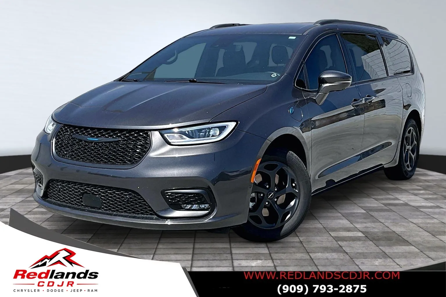 Unknown 2021 Chrysler Pacifica Hybrid Limited for sale in Redlands, CA