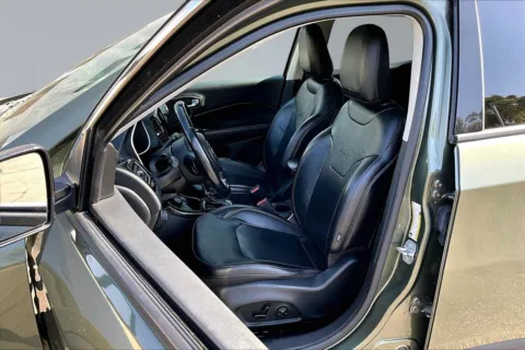 Another view of 2020 Jeep Compass Limited for sale in Redlands, CA at Redlands CDJR